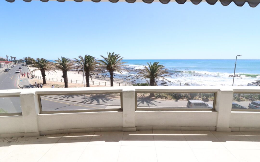 Sea Point Beachfront